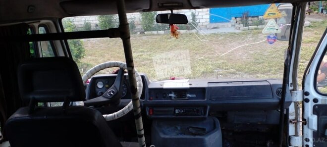 Mercedes 308 D 1997, 450,000 km - 2.5 l - Ağcabədi
