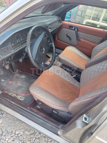 Mercedes 190 1990, 421,341 km - 2.0 l - Bərdə
