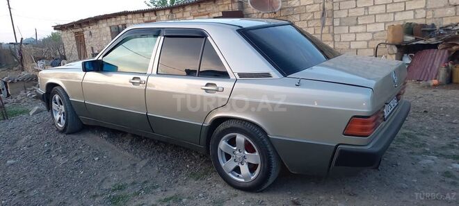 Mercedes 190 1990, 421,341 km - 2.0 l - Bərdə