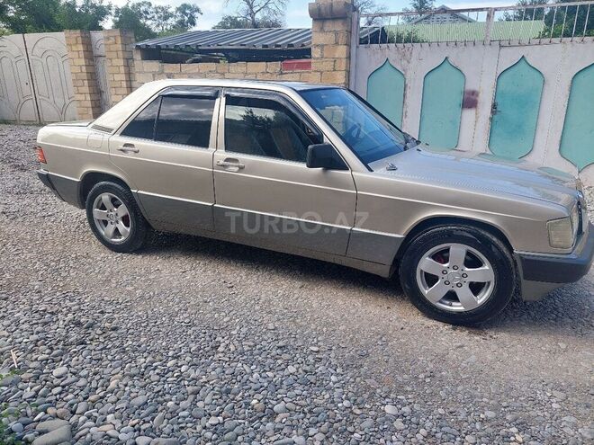 Mercedes 190 1990, 421,341 km - 2.0 l - Bərdə