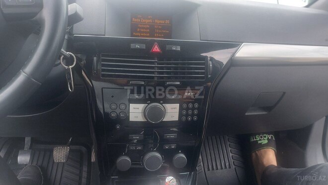 Opel Astra 2009, 237,936 km - 1.3 л - Bakı
