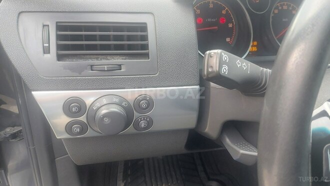 Opel Astra 2009, 237,936 km - 1.3 л - Bakı