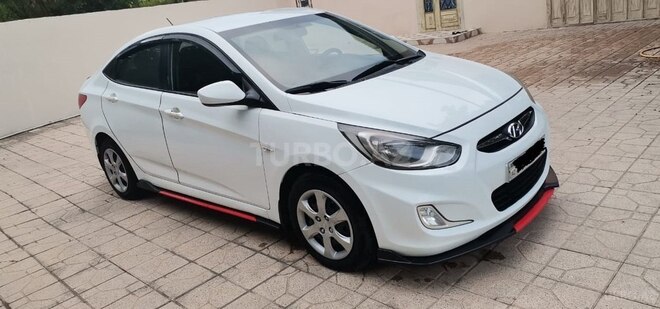 Hyundai Accent 2013, 253,000 km - 1.6 l - Bakı