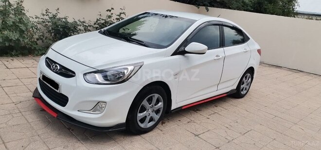 Hyundai Accent 2013, 253,000 km - 1.6 l - Bakı