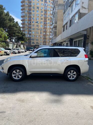 Toyota Prado 2009, 285,000 km - 2.7 l - Bakı