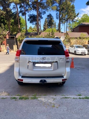 Toyota Prado 2009, 285,000 km - 2.7 l - Bakı