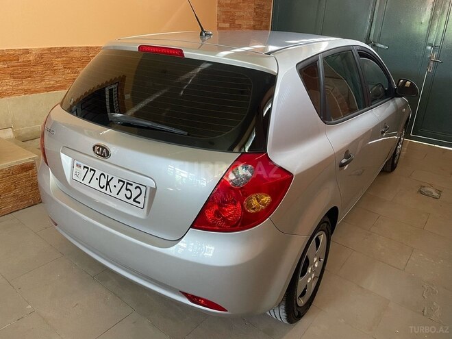 Kia Ceed 2008, 240,000 km - 1.4 l - Bakı