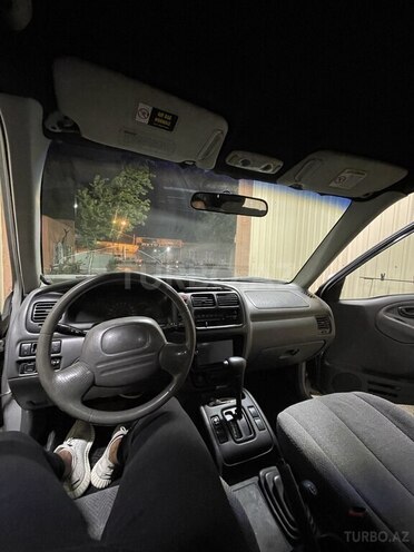 Suzuki Grand Vitara 1998, 351,373 km - 2.5 l - Bakı