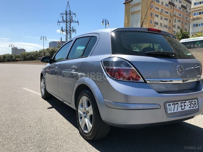 Opel Astra 2010, 182,900 km - 1.3 l - Bakı