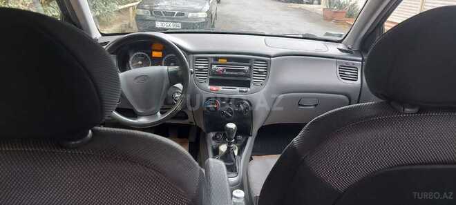 Kia Rio 2006, 220,000 km - 1.4 л - Bakı