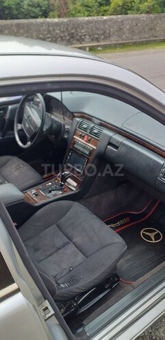 Mercedes E 290 1997, 300,000 km - 2.9 л - Balakən