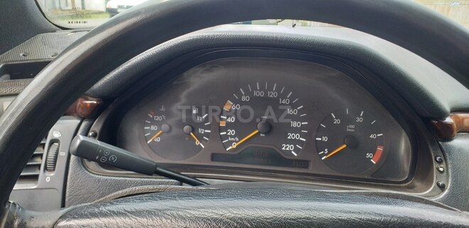 Mercedes E 290 1997, 300,000 km - 2.9 л - Balakən