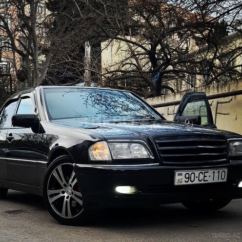 Mercedes C 230 1999, 270,000 km - 2.3 l - Bakı