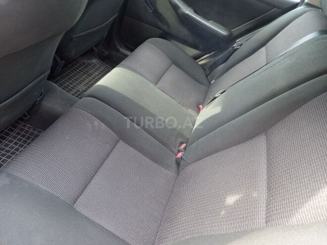Toyota Corolla 2006, 240,000 km - 1.4 л - Bakı