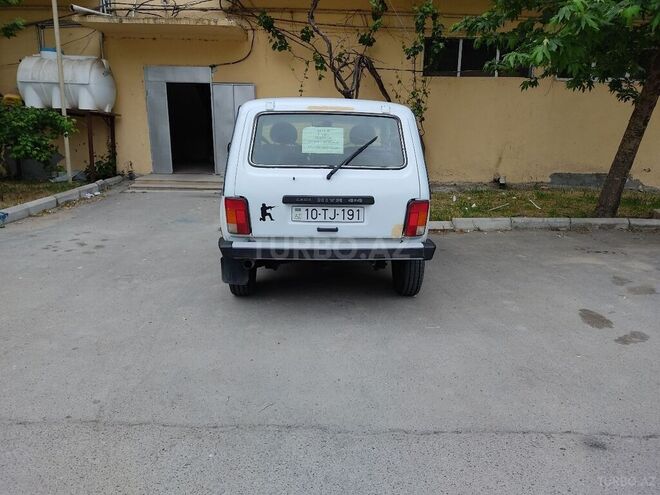 LADA (VAZ) Niva 2003, 270,000 km - 1.7 l - Bakı