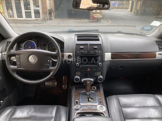Volkswagen Touareg 2005, 270,000 km - 4.2 л - Bakı