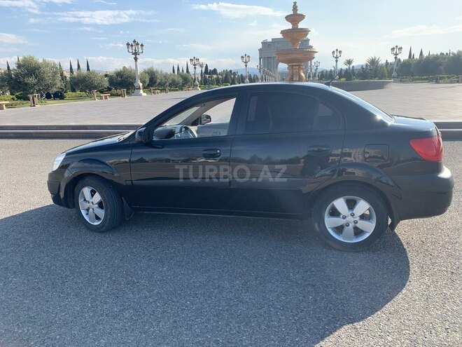 Kia Rio 2008, 210,000 km - 1.4 l - Gəncə