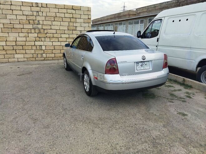 Volkswagen Passat 2001, 410,000 km - 1.8 л - Bakı