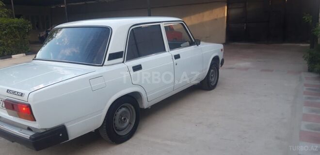 LADA (VAZ) 2107 2008, 890,000 km - 1.6 l - Ucar