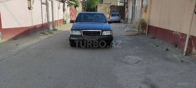 Mercedes C 220 1995, 310,000 km - 2.2 l - Bakı