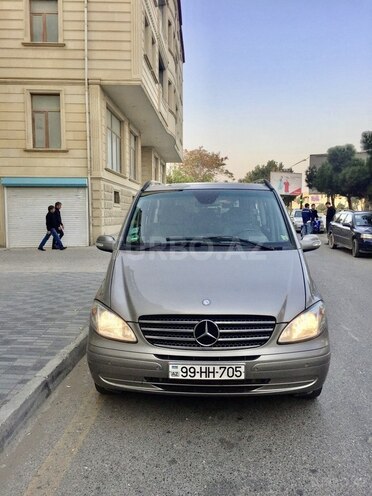Mercedes Viano 2009, 140,000 km - 2.2 л - Bakı