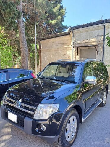 Mitsubishi Pajero 2008, 180,000 km - 3.0 l - Bakı