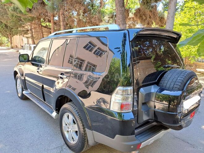 Mitsubishi Pajero 2008, 180,000 km - 3.0 l - Bakı