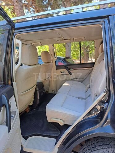 Mitsubishi Pajero 2008, 180,000 km - 3.0 l - Bakı
