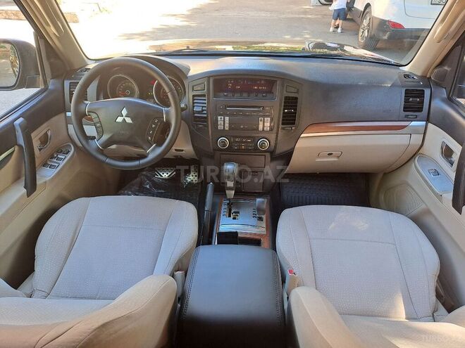 Mitsubishi Pajero 2008, 180,000 km - 3.0 l - Bakı
