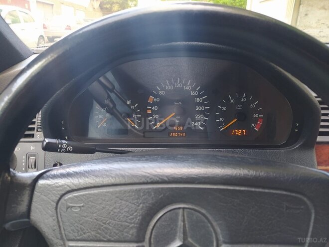 Mercedes C 180 1996, 290,000 km - 1.8 l - Bakı