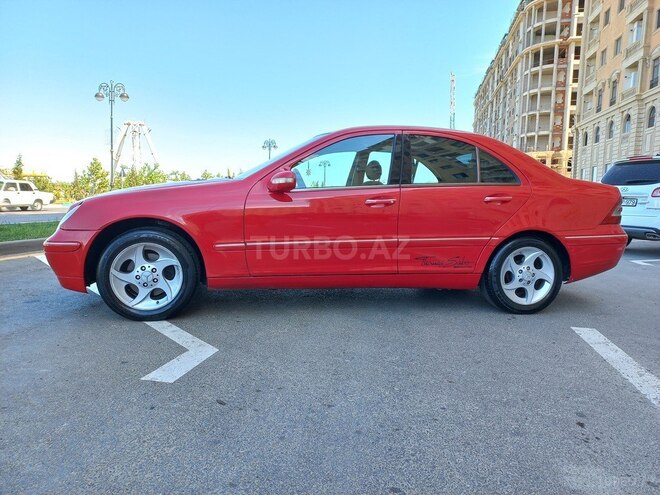 Mercedes C 200 2002, 320,000 km - 2.0 l - Sumqayıt