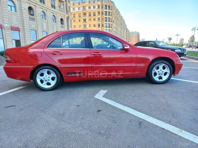 Mercedes C 200 2002, 320,000 km - 2.0 l - Sumqayıt