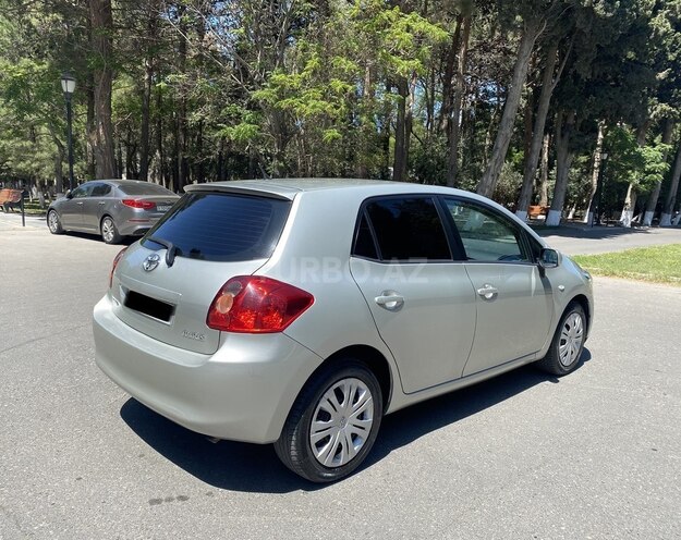 Toyota Auris 2008, 230,000 km - 1.4 l - Sumqayıt
