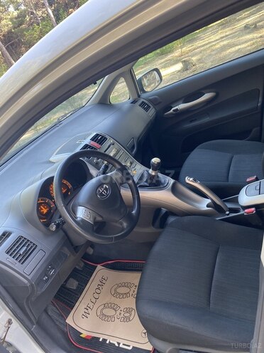 Toyota Auris 2008, 230,000 km - 1.4 l - Sumqayıt