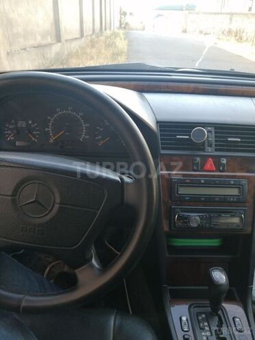 Mercedes C 230 1998, 392,551 km - 2.3 л - Bakı