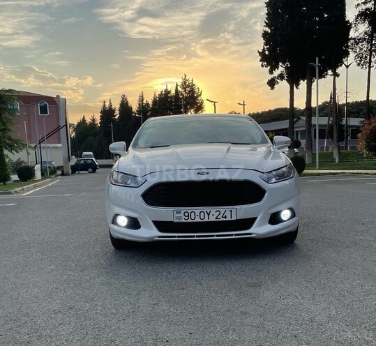 Ford Fusion 2013, 145,000 km - 2.0 л - Masallı