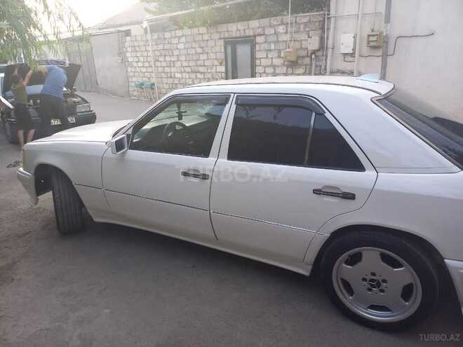 Mercedes E 200 1995, 500,000 km - 2.0 l - Bakı