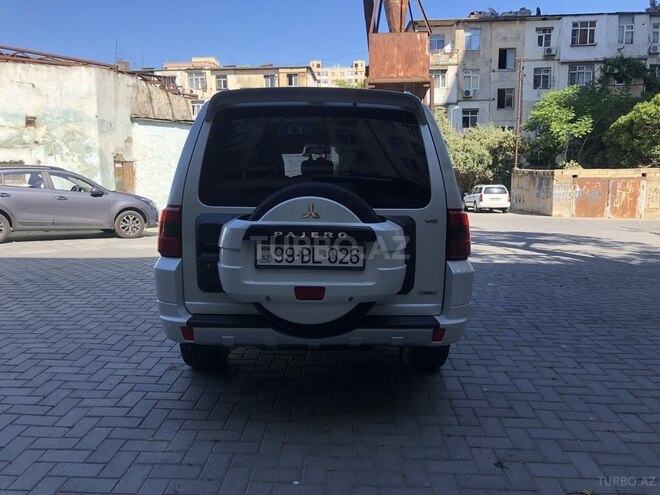 Mitsubishi Pajero 2007, 251,557 km - 3.0 l - Bakı