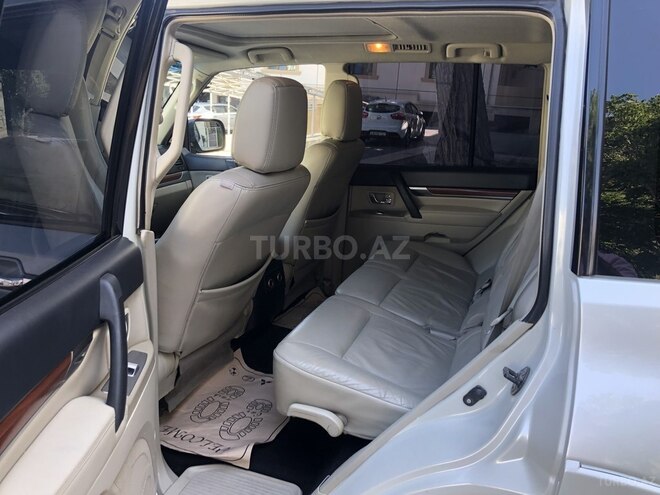 Mitsubishi Pajero 2007, 251,557 km - 3.0 l - Bakı