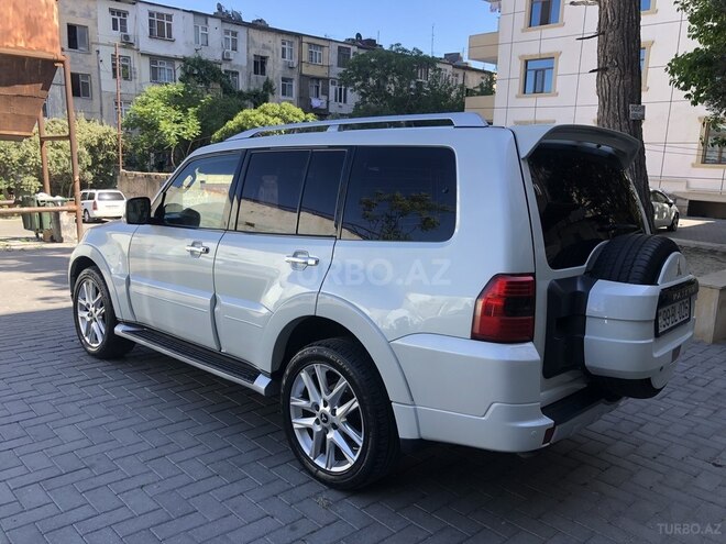 Mitsubishi Pajero 2007, 251,557 km - 3.0 l - Bakı