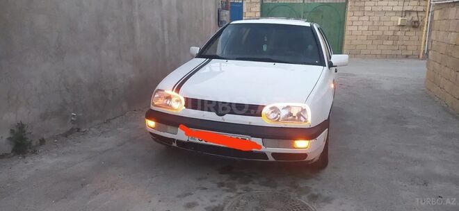 Volkswagen Golf 1993, 196,321 km - 1.4 л - Xırdalan