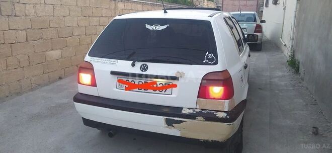 Volkswagen Golf 1993, 196,321 km - 1.4 л - Xırdalan