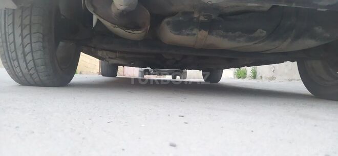 Volkswagen Golf 1993, 196,321 km - 1.4 л - Xırdalan