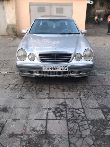 Mercedes E 240 2000, 393,000 km - 2.4 l - Bakı