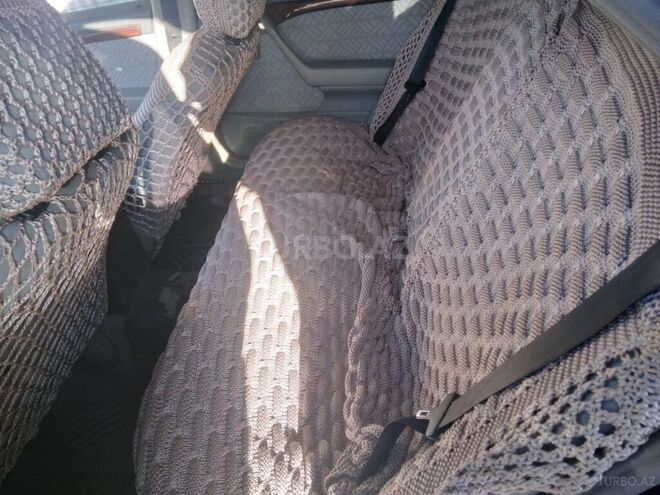 Mercedes C 200 1995, 620,000 km - 2.0 l - Quba