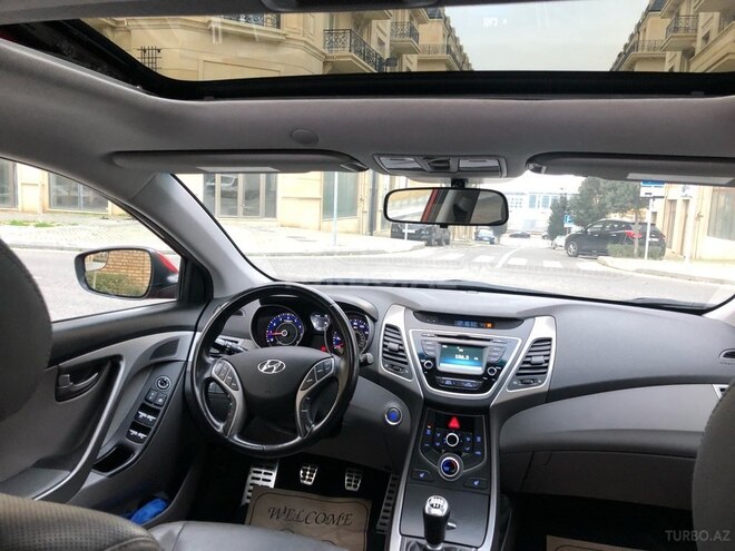 Hyundai Elantra 2015, 49,500 km - 2.0 л - Bakı