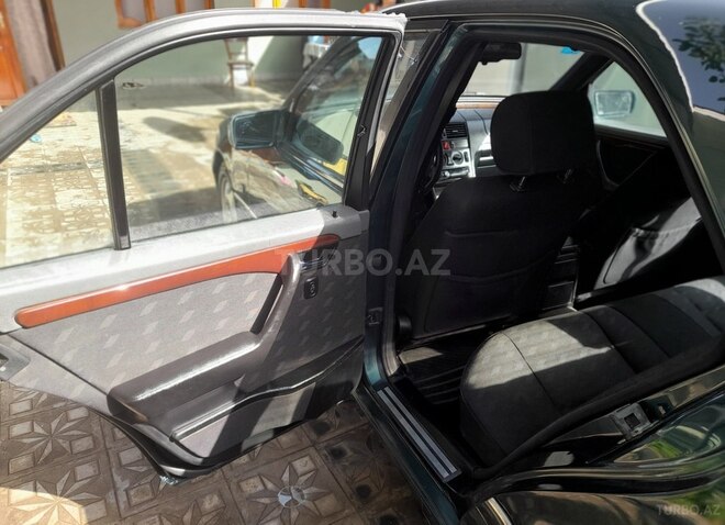 Mercedes C 230 1997, 386,200 km - 2.3 l - Gəncə