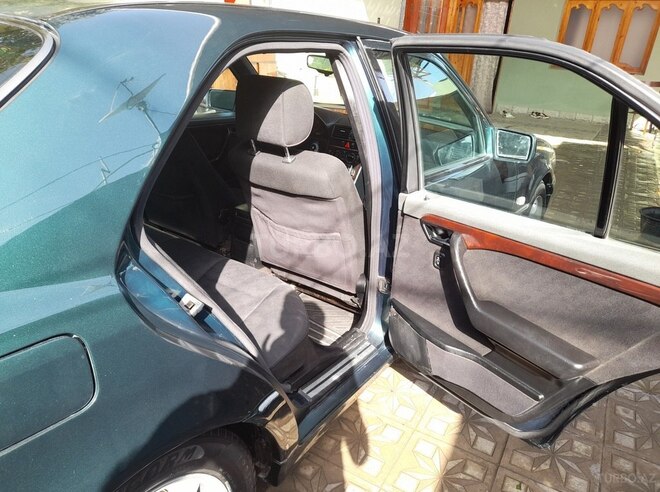 Mercedes C 230 1997, 386,200 km - 2.3 l - Gəncə