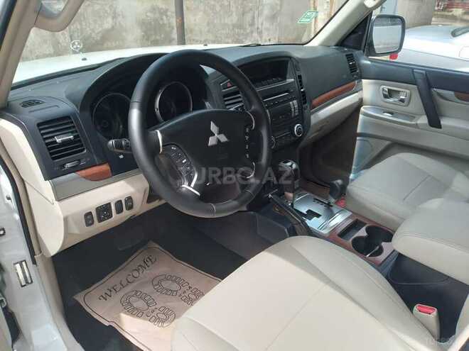 Mitsubishi Pajero 2007, 203,000 km - 3.0 l - Bakı