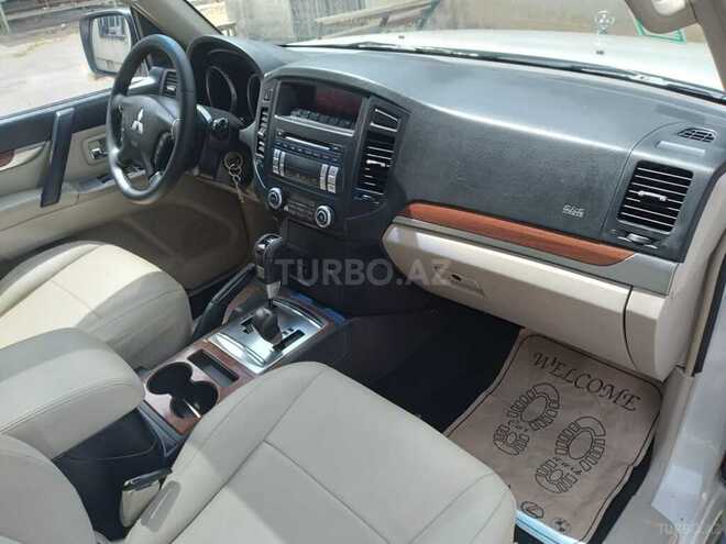 Mitsubishi Pajero 2007, 203,000 km - 3.0 l - Bakı